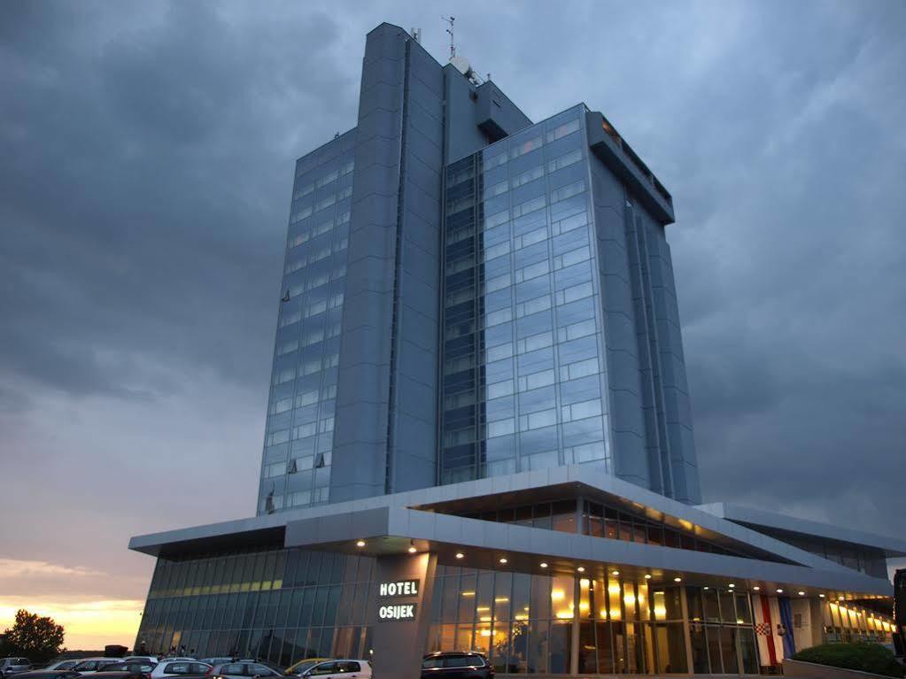 Hotel Osijek Bagian luar foto